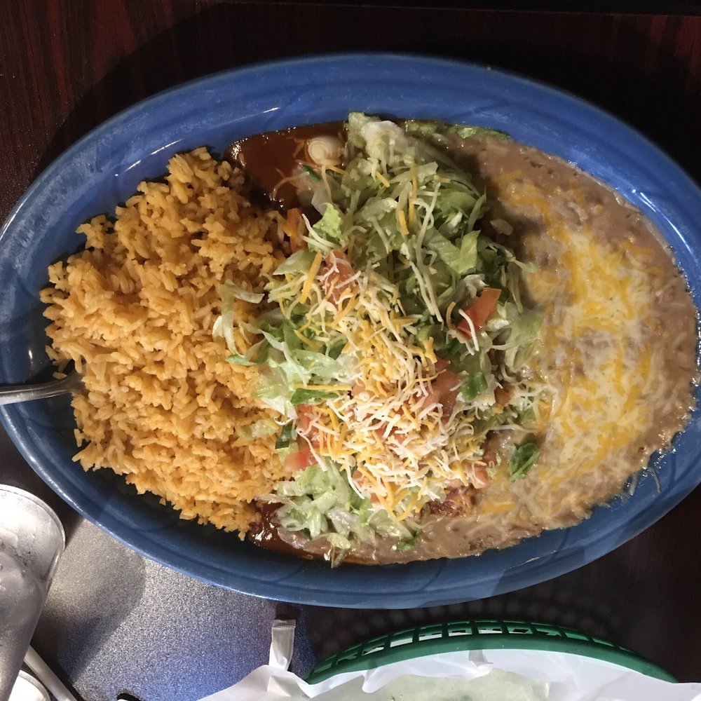 Gonzalez Mexican Restaurant - a large bowl of food - Mexican Near Me - Willow Creek, California
