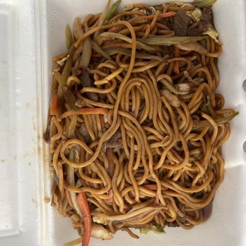 Dragon Express - Beef Chow Mein - Chinese Near Me - Rock Hill, South Carolina Dragon Express - Beef Chow Mein - Chinese Near Me - Rock Hill, South Carolina