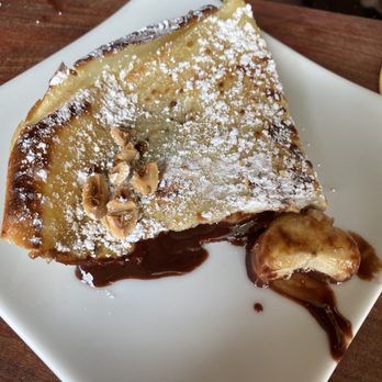 Farmhouse Cafe - Chocolate Banana Crepes - Breakfast & Brunch Near Me - Honolulu, Hawaii