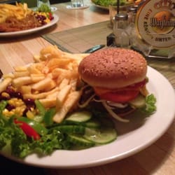 Gadderbaumer Grillstation - Burger Pommes