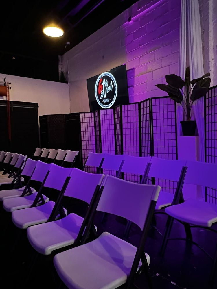 Lounges - wedding in Cleveland, OH