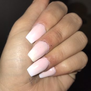 Headhunters Salon & Spa - Nail Salons Near Me - Grants Pass, Oregon