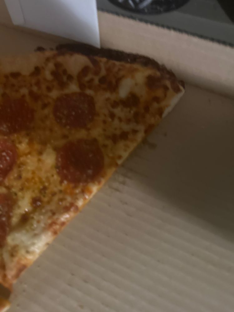 PIZZA HUT Updated September 2024 27 Photos & 14 Reviews 1772 W