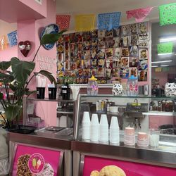 La Monarca Cravings