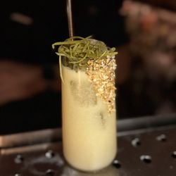 Melrose - Passionfruit Colada