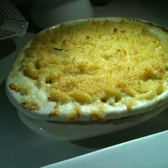 Cafe Central - Lobster Gruyere Mac N Cheese 09/17/11 - Salad Near Me - El Paso, Texas