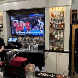 Warehouse No. 1 Restaurant - Bar area