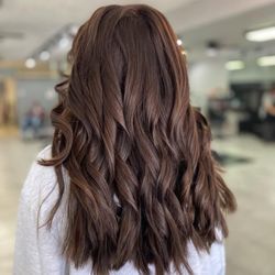 Hairillusions Supplies & Salon