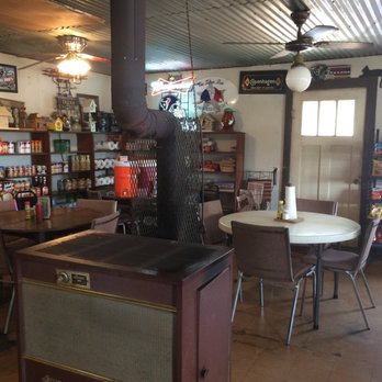 Cross Road Tavern - the interior of a cross road tavern - Pubs Near Me - Sealy, Texas