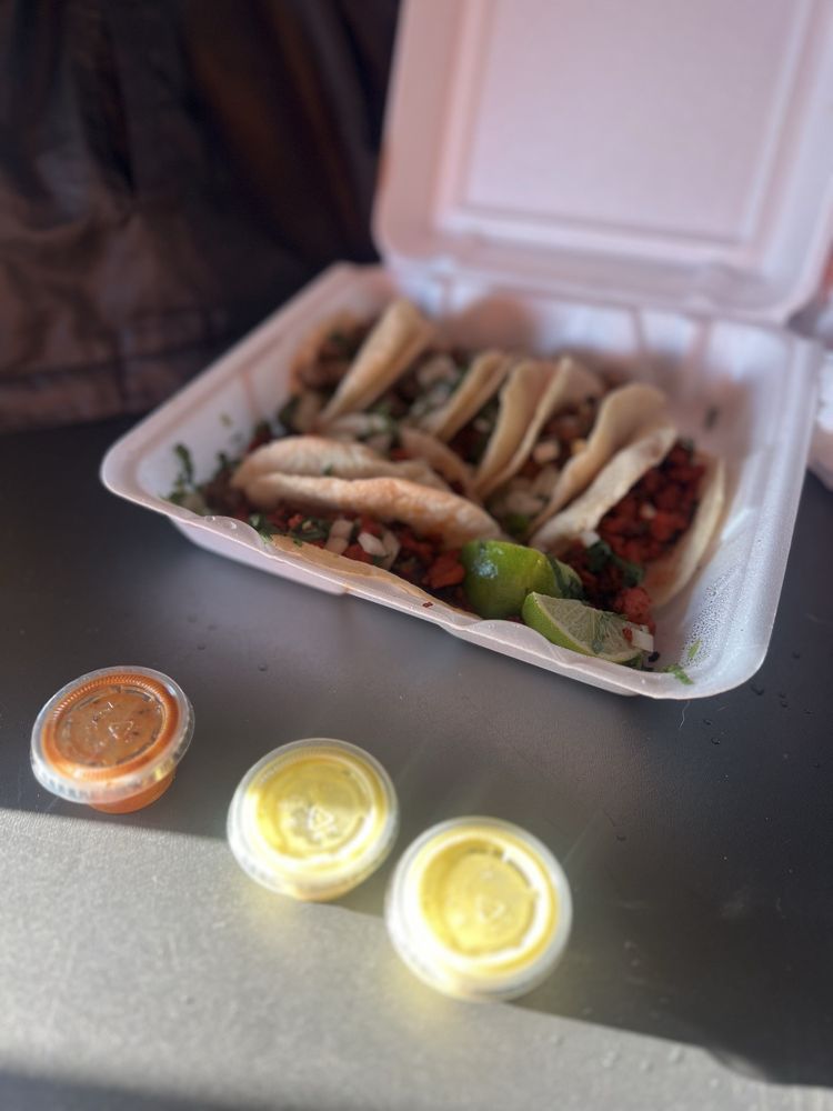 Los Portales Taqueria