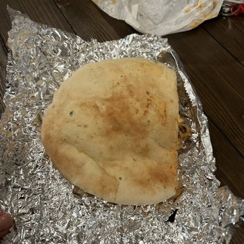 Pizzita Circle - Notice how flat the other pita was.  I'm still hungry! - Pizza Near Me - Chino, California