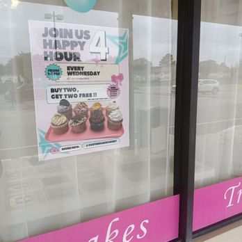 Custom Cake Cakery - Custom Cakes Near Me - Virginia Beach, Virginia