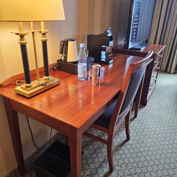 Jw Marriott Hotel Berlin - I was given by mistake a room that was not cleaned - Hotels Near Me - Berlin, BE