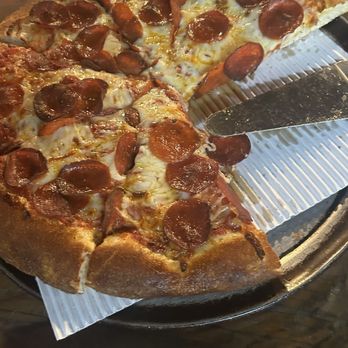 Gino's Pizza Buellton - Pepperoni pizza - Pizza Near Me - Buellton, California