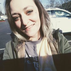 Abyssinia - New hair cut! We cut off about 4 plus inches in damage and thinning hair to make this super cute chunky cut!