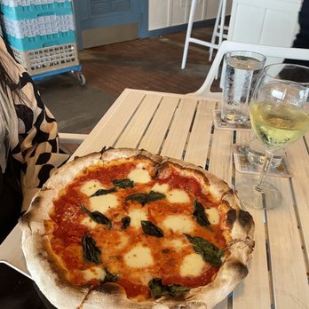 Kai Eats + Drinks - pizza - Tacos Near Me - Kailua-Kona, Hawaii