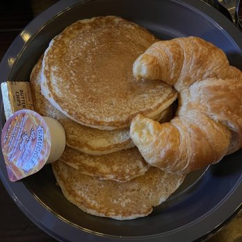 Leaky Cauldron™ - British Near Me - Orlando, Florida
