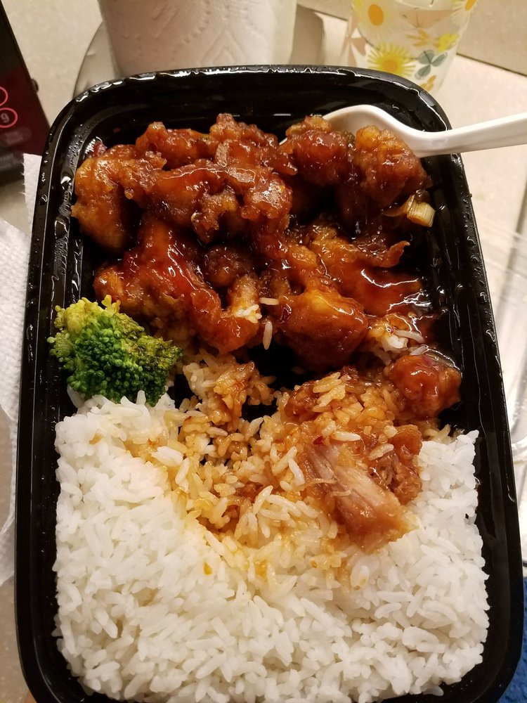 KING WOK 41 Photos & 144 Reviews Chinese 222 Varick St, New York, NY Restaurant Reviews