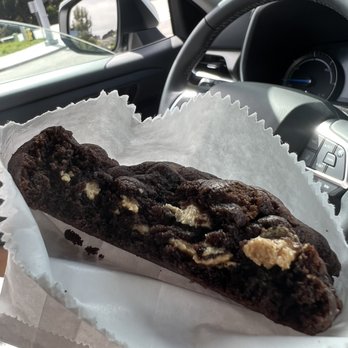 Batch & Box - Del Mar - Peanut butter chocolate (didn't make it home as you can see!) - Bakeries Near Me - San Diego, California