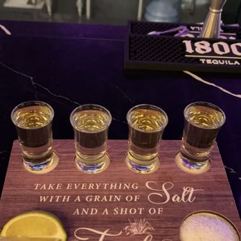 Bar Poca Madre - Tequila flight - Mexican Near Me - Burr Ridge, Illinois