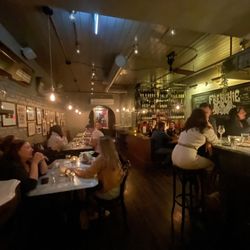 Frenchie Wine Bar - Bar