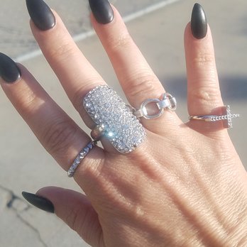 Le Nails - This is perfection at it's finest!!  Thanks Lina Nails!! - Nail Salons Near Me - Los Angeles, California