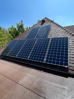 Residential Solar Cleaning - At Aqualuxe Solar, we pride ourselves on delivering top-notch solar panel cleaning services that ensure your panels are operating at their highest efficiency. Here are some examples of residential homes we've serviced, showcasing the quality and attention to detail that we bring to every job.

Quality and Care:
Our team uses eco-friendly solutions to thoroughly clean your solar panels, removing all dirt, grime, and debris. We understand the importance of maintaining your solar investment, which is why we also conduct a comprehensive visual inspection of your roof to spot any potential issues.

Customer Satisfaction:
Our goal is to provide an outstanding customer experience from start to finish. Homeowners appreciate our professional approach, the noticeable improvement in their panels' performance, and our commitment to safety—eliminating the need for them to climb onto their roof.