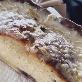 Curbside on the Run - Blueberry lemon loaf - Coffee & Tea Near Me - Pittsburgh, Pennsylvania Curbside on the Run - Blueberry lemon loaf - Coffee & Tea Near Me - Pittsburgh, Pennsylvania
