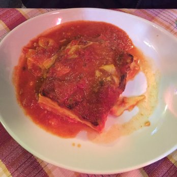 Luzzi - Lasagna with meat sauce - taste burnt - Pizza Near Me - Rome, RM Luzzi - Lasagna with meat sauce - taste burnt - Pizza Near Me - Rome, RM