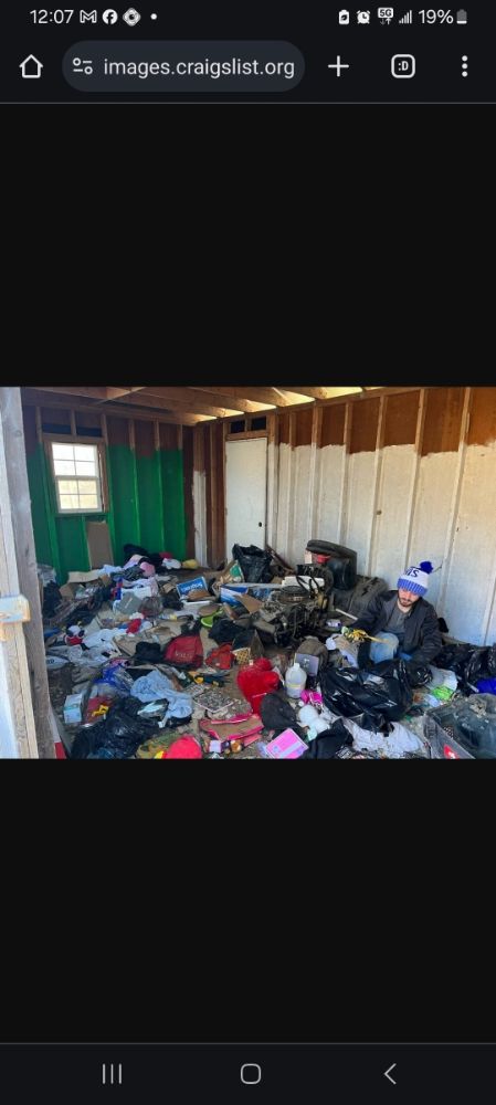 Unique junk removal - tree service in Jackson, MS