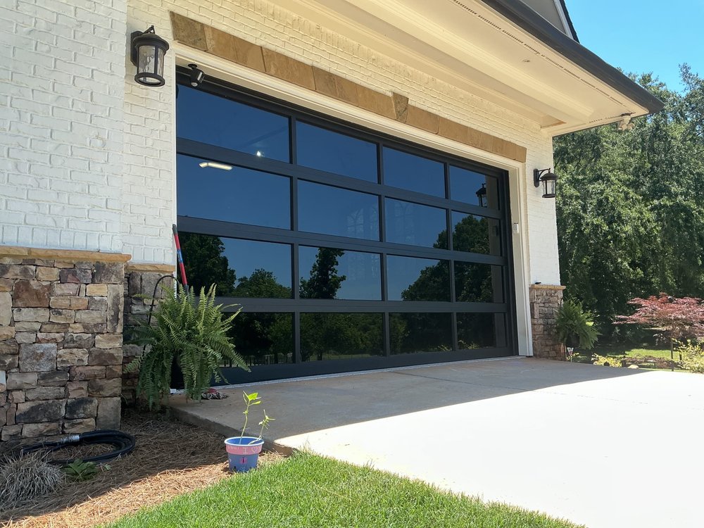 Besser Garage Doors - Garage Door Contractor in Decatur, GA