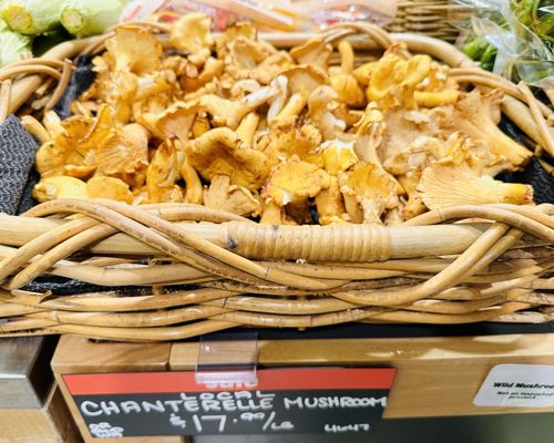 New Seasons Market - Palisades by null