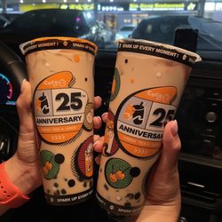 CoCo Fresh Tea & Juice - 2 Ladies