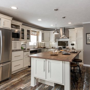 Titan Factory Direct - Large eat-at islands - Mobile Home Dealers Near Me - Georgetown, Texas Titan Factory Direct - Large eat-at islands - Mobile Home Dealers Near Me - Georgetown, Texas