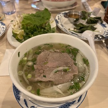 Pho Lang Thang - We ordered rare & meatball (small & large) but didn't have meatballs. - Vietnamese Near Me - Cincinnati, Ohio Pho Lang Thang - We ordered rare & meatball (small & large) but didn't have meatballs. - Vietnamese Near Me - Cincinnati, Ohio