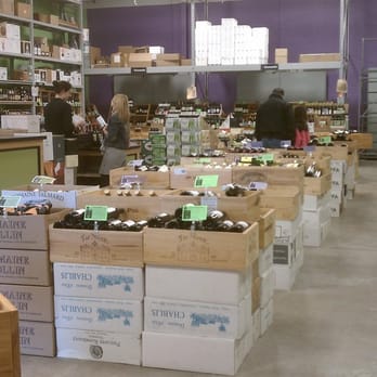 Bin Ends - Sort of like a small warehouse room.  Not a HUGE selection, but OK. - Beer, Wine & Spirits Near Me - Braintree, Massachusetts