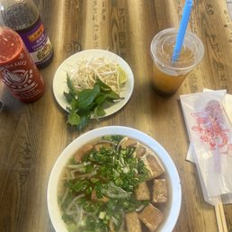 Tofu pho