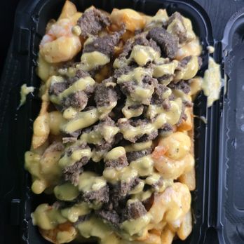 Mr Fries Man - Build your own Shrimp and steak frie with lemon garlic sauce. - American Near Me - Gardena, California