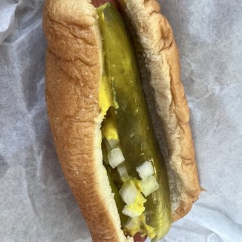 Henry's Drive-In - Fast Food Near Me - Cicero, Illinois