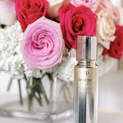 Shiseido Flushing Group - Super lifting serum.