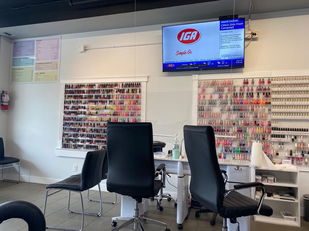 CHI NAILS Updated October 2024 32 Photos & 48 Reviews 800 McBride