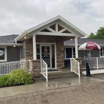 Topper - Bars Near Me - Watseka, Illinois