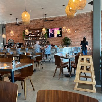 Leeland House - Leeland house - Restaurants Near Me - Galveston, Texas Leeland House - Leeland house - Restaurants Near Me - Galveston, Texas