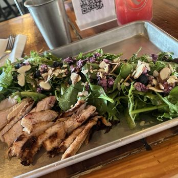 Brew Kitchen Bar - Blueberry chicken salad - Gastropubs Near Me - Monterey Park, California