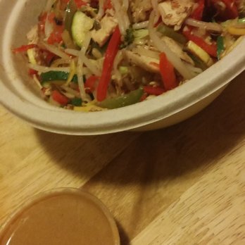 Brightwok Kitchen - brown rice and chicken with tahini-ginger sauce - Asian Fusion Near Me - Chicago, Illinois