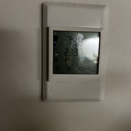 After AC was "fixed" still almost 80 degrees inside at 11:30pm, thermostat set to 55F (per building instructions) After AC was "fixed" still almost 80 degrees inside at 11:30pm, thermostat set to 55F (per building instructions)