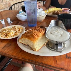 Big Cup Eatery - Biscuits and Gravy