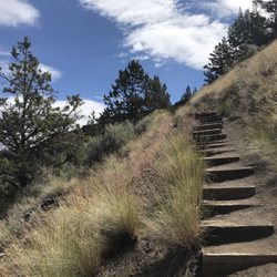 Tam-a-lau Trail