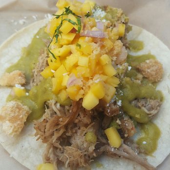 La Carnita - Mexican Near Me - Toronto, Ontario La Carnita - Mexican Near Me - Toronto, Ontario