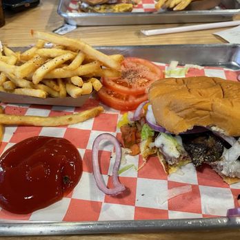 Cheeseburger Bobby's - Burgers Near Me - Norcross, Georgia